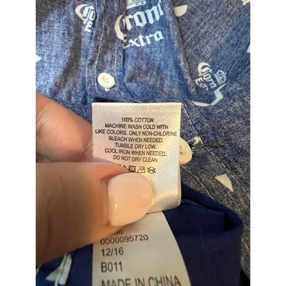 Corona Men's Reverse Print Aloha Button Down Shirt Short Sleeve Blue Size L - Picture 7 of 9